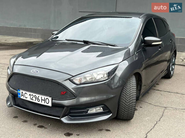 Серый Форд Фокус, объемом двигателя 2 л и пробегом 257 тыс. км за 12800 $, фото 36 на Automoto.ua