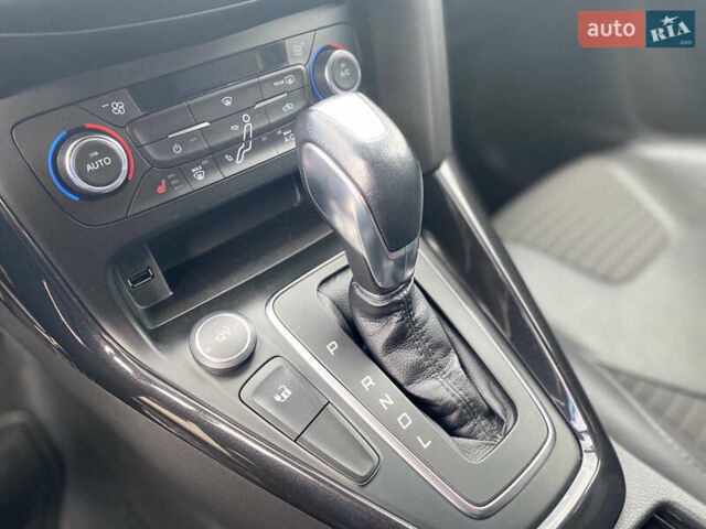 Серый Форд Фокус, объемом двигателя 0 л и пробегом 85 тыс. км за 8899 $, фото 16 на Automoto.ua