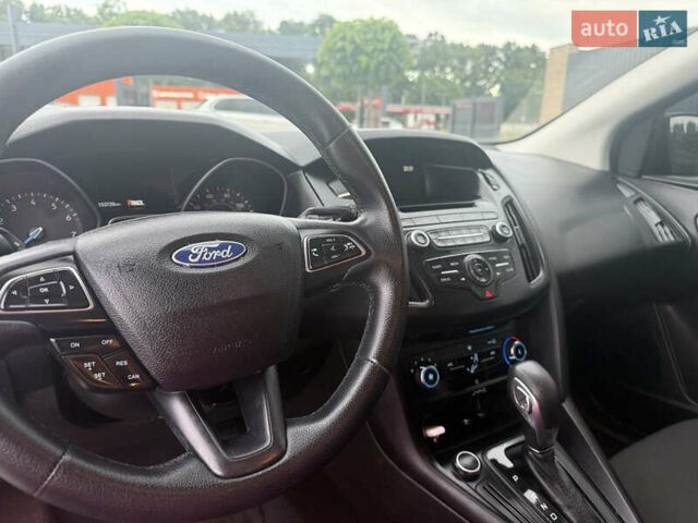 Серый Форд Фокус, объемом двигателя 1.9 л и пробегом 152 тыс. км за 7900 $, фото 1 на Automoto.ua