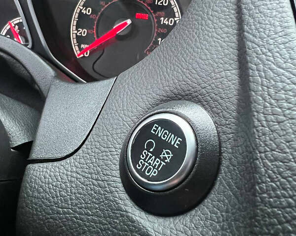 Серый Форд Фокус, объемом двигателя 2 л и пробегом 257 тыс. км за 12800 $, фото 21 на Automoto.ua