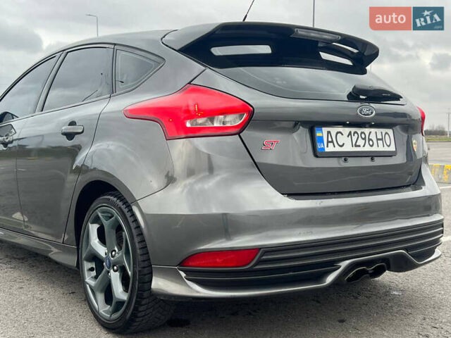 Серый Форд Фокус, объемом двигателя 2 л и пробегом 257 тыс. км за 12800 $, фото 53 на Automoto.ua