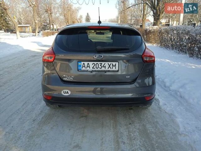 Серый Форд Фокус, объемом двигателя 2 л и пробегом 170 тыс. км за 7950 $, фото 5 на Automoto.ua