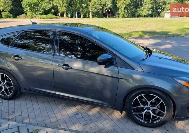 Серый Форд Фокус, объемом двигателя 2 л и пробегом 79 тыс. км за 11800 $, фото 9 на Automoto.ua