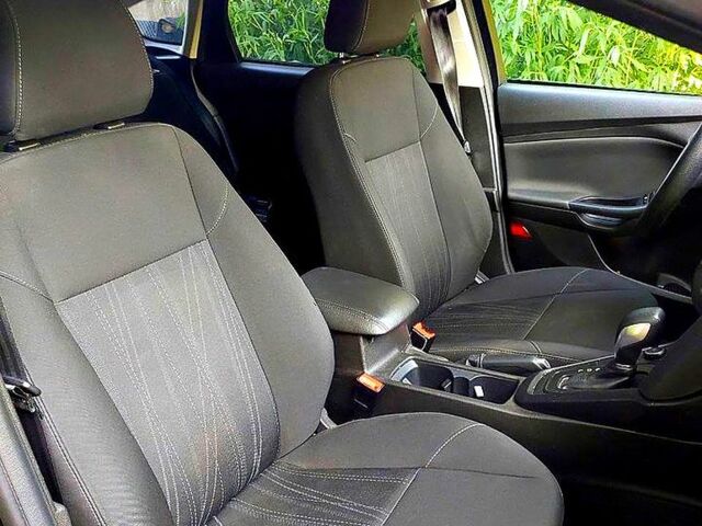 Серый Форд Фокус, объемом двигателя 2 л и пробегом 187 тыс. км за 7900 $, фото 10 на Automoto.ua