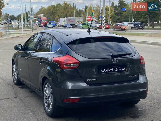 Серый Форд Фокус, объемом двигателя 0 л и пробегом 85 тыс. км за 8899 $, фото 9 на Automoto.ua