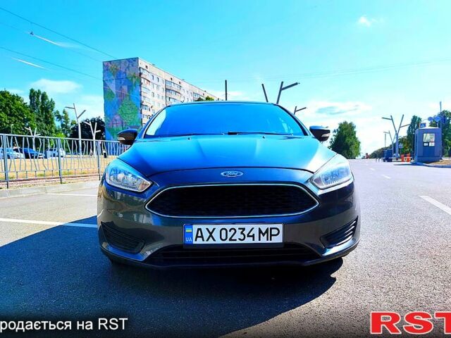 Серый Форд Фокус, объемом двигателя 2 л и пробегом 187 тыс. км за 7900 $, фото 1 на Automoto.ua