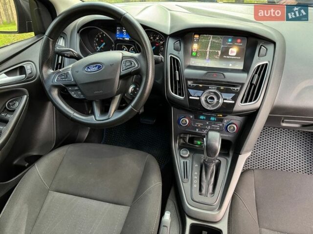 Серый Форд Фокус, объемом двигателя 2 л и пробегом 110 тыс. км за 10700 $, фото 18 на Automoto.ua