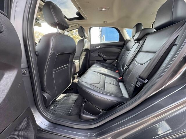 Серый Форд Фокус, объемом двигателя 2 л и пробегом 62 тыс. км за 7500 $, фото 12 на Automoto.ua