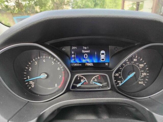 Сірий Форд Фокус, об'ємом двигуна 2 л та пробігом 116 тис. км за 8000 $, фото 6 на Automoto.ua