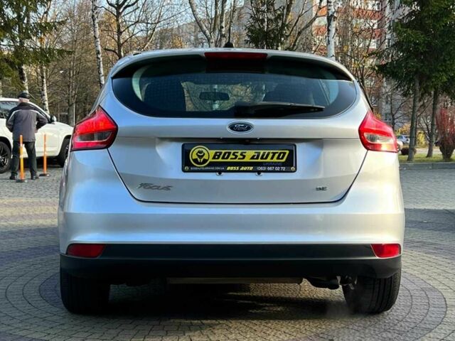 Сірий Форд Фокус, об'ємом двигуна 2 л та пробігом 175 тис. км за 8900 $, фото 5 на Automoto.ua