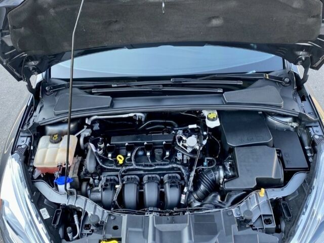 Серый Форд Фокус, объемом двигателя 2 л и пробегом 63 тыс. км за 12200 $, фото 7 на Automoto.ua