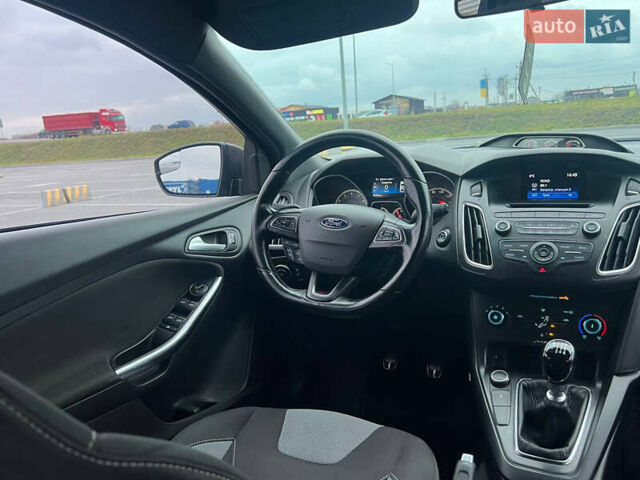 Серый Форд Фокус, объемом двигателя 2 л и пробегом 257 тыс. км за 12800 $, фото 19 на Automoto.ua