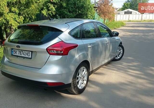 Сірий Форд Фокус, об'ємом двигуна 2 л та пробігом 200 тис. км за 7800 $, фото 17 на Automoto.ua
