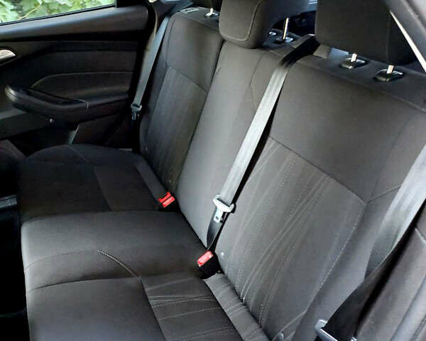 Серый Форд Фокус, объемом двигателя 2 л и пробегом 173 тыс. км за 8200 $, фото 14 на Automoto.ua