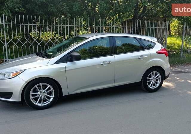Сірий Форд Фокус, об'ємом двигуна 2 л та пробігом 200 тис. км за 7800 $, фото 4 на Automoto.ua