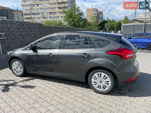 Сірий Форд Фокус, об'ємом двигуна 1.5 л та пробігом 235 тис. км за 8100 $, фото 5 на Automoto.ua