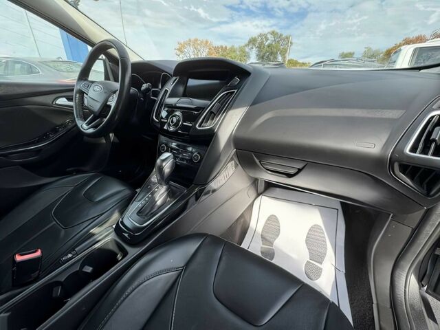 Серый Форд Фокус, объемом двигателя 2 л и пробегом 62 тыс. км за 7500 $, фото 11 на Automoto.ua