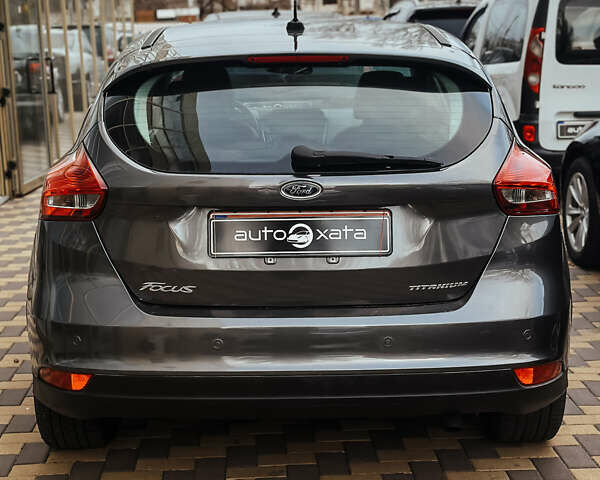 Сірий Форд Фокус, об'ємом двигуна 2 л та пробігом 224 тис. км за 9500 $, фото 5 на Automoto.ua