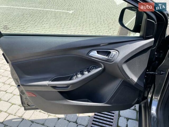 Сірий Форд Фокус, об'ємом двигуна 1.6 л та пробігом 168 тис. км за 8700 $, фото 12 на Automoto.ua