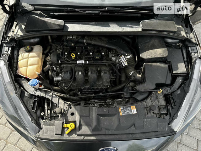 Серый Форд Фокус, объемом двигателя 2 л и пробегом 123 тыс. км за 10499 $, фото 84 на Automoto.ua