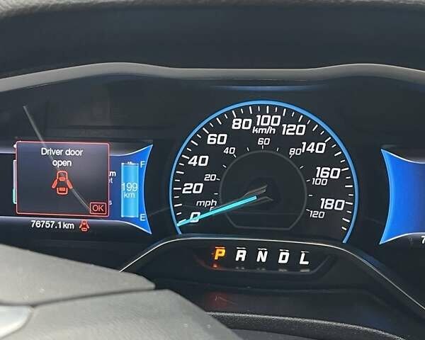 Серый Форд Фокус, объемом двигателя 0 л и пробегом 77 тыс. км за 10200 $, фото 5 на Automoto.ua