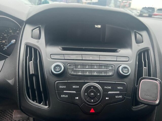 Серый Форд Фокус, объемом двигателя 2 л и пробегом 176 тыс. км за 8990 $, фото 22 на Automoto.ua