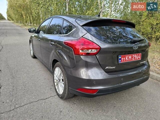 Серый Форд Фокус, объемом двигателя 2 л и пробегом 165 тыс. км за 9500 $, фото 5 на Automoto.ua