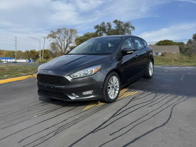 Серый Форд Фокус, объемом двигателя 2 л и пробегом 62 тыс. км за 7500 $, фото 2 на Automoto.ua