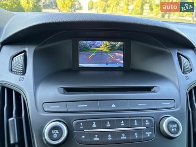 Сірий Форд Фокус, об'ємом двигуна 2 л та пробігом 202 тис. км за 8900 $, фото 48 на Automoto.ua