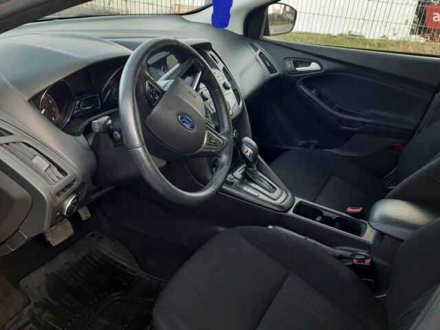 Сірий Форд Фокус, об'ємом двигуна 2 л та пробігом 144 тис. км за 8300 $, фото 6 на Automoto.ua
