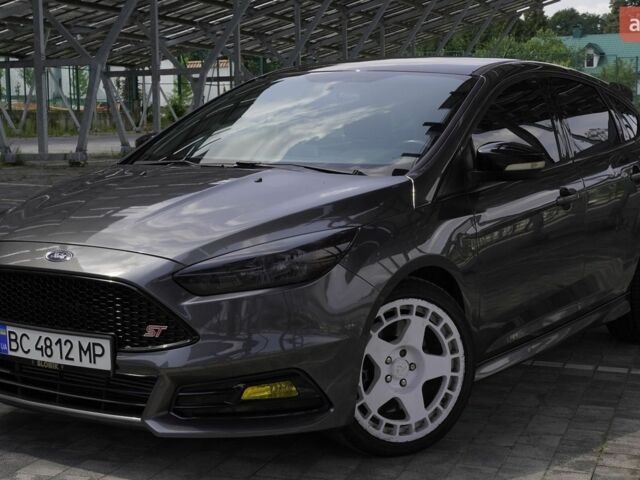 Сірий Форд Фокус, об'ємом двигуна 2 л та пробігом 116 тис. км за 12500 $, фото 6 на Automoto.ua