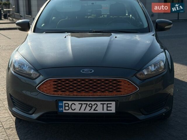 Сірий Форд Фокус, об'ємом двигуна 2 л та пробігом 166 тис. км за 8400 $, фото 6 на Automoto.ua