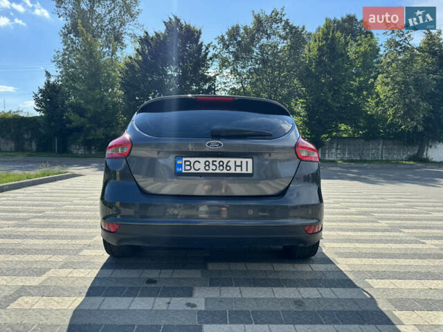 Серый Форд Фокус, объемом двигателя 0 л и пробегом 121 тыс. км за 9500 $, фото 3 на Automoto.ua