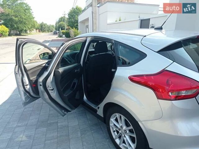 Сірий Форд Фокус, об'ємом двигуна 2 л та пробігом 200 тис. км за 7800 $, фото 8 на Automoto.ua