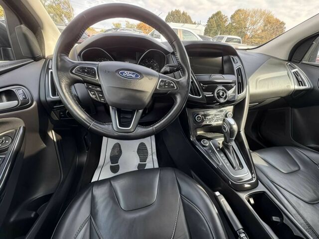 Серый Форд Фокус, объемом двигателя 2 л и пробегом 62 тыс. км за 7500 $, фото 9 на Automoto.ua