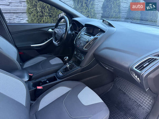 Серый Форд Фокус, объемом двигателя 2 л и пробегом 150 тыс. км за 12500 $, фото 6 на Automoto.ua