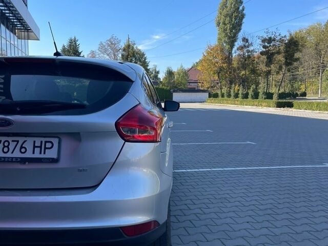 Сірий Форд Фокус, об'ємом двигуна 2 л та пробігом 183 тис. км за 7750 $, фото 6 на Automoto.ua