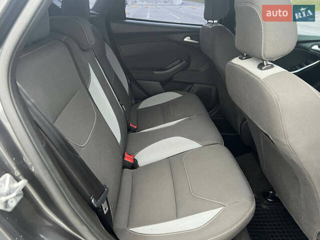 Серый Форд Фокус, объемом двигателя 2 л и пробегом 257 тыс. км за 12800 $, фото 40 на Automoto.ua