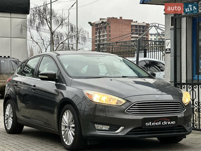 Сірий Форд Фокус, об'ємом двигуна 2 л та пробігом 223 тис. км за 9499 $, фото 2 на Automoto.ua