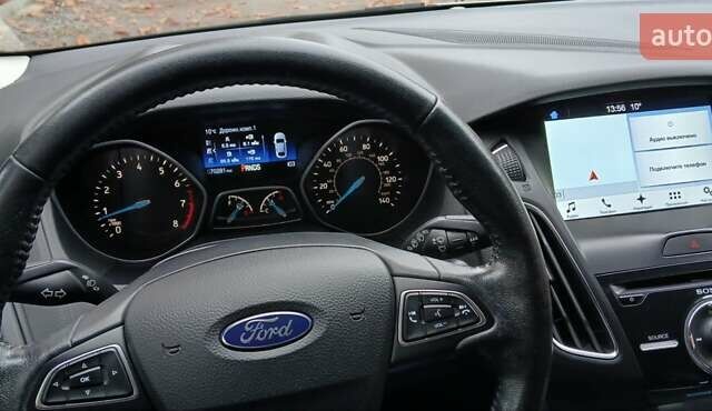 Серый Форд Фокус, объемом двигателя 2 л и пробегом 70 тыс. км за 10900 $, фото 10 на Automoto.ua