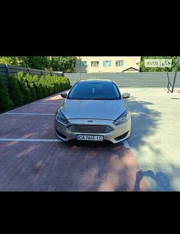 Серый Форд Фокус, объемом двигателя 1.9 л и пробегом 207 тыс. км за 8300 $, фото 4 на Automoto.ua