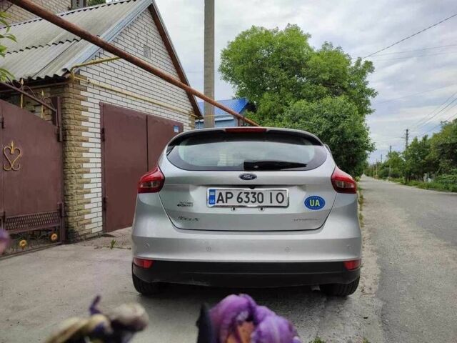 Серый Форд Фокус, объемом двигателя 2 л и пробегом 95 тыс. км за 9000 $, фото 1 на Automoto.ua