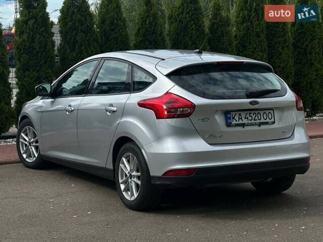 Сірий Форд Фокус, об'ємом двигуна 2.01 л та пробігом 149 тис. км за 9900 $, фото 8 на Automoto.ua