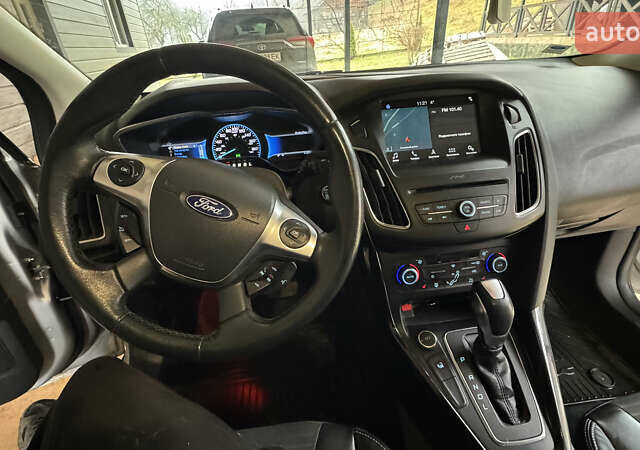 Серый Форд Фокус, объемом двигателя 0 л и пробегом 65 тыс. км за 9900 $, фото 8 на Automoto.ua