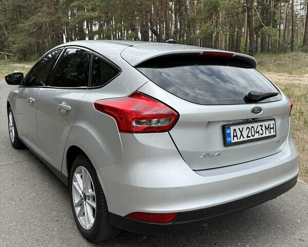 Сірий Форд Фокус, об'ємом двигуна 2 л та пробігом 121 тис. км за 8800 $, фото 7 на Automoto.ua