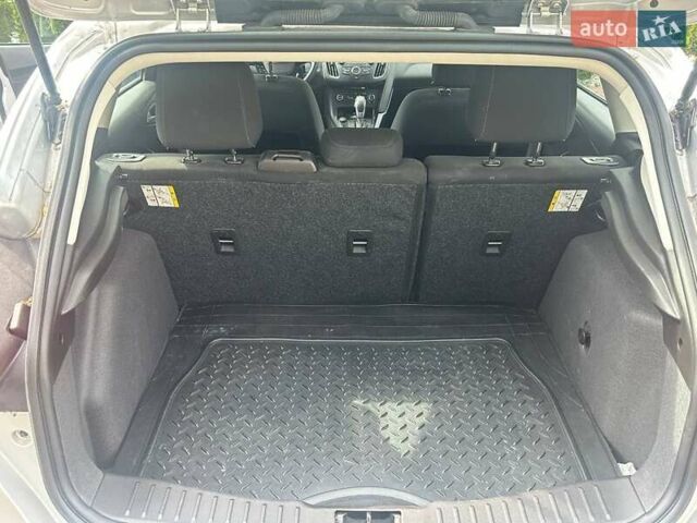 Сірий Форд Фокус, об'ємом двигуна 2.01 л та пробігом 149 тис. км за 9900 $, фото 13 на Automoto.ua