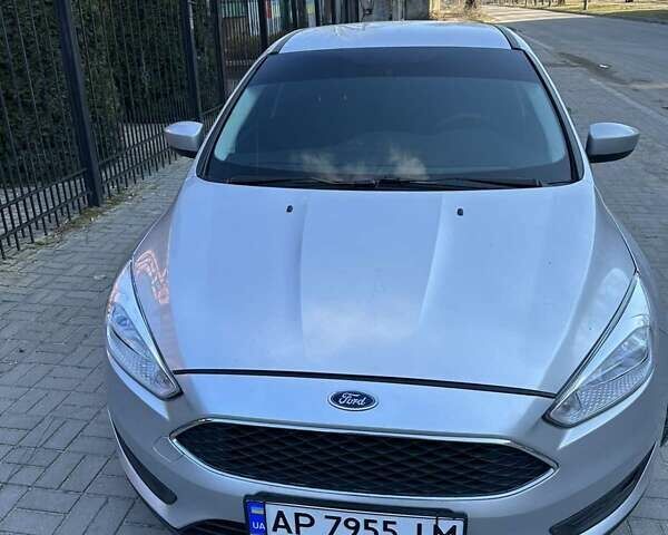 Серый Форд Фокус, объемом двигателя 2 л и пробегом 80 тыс. км за 11500 $, фото 2 на Automoto.ua