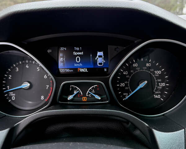 Сірий Форд Фокус, об'ємом двигуна 2 л та пробігом 121 тис. км за 8800 $, фото 15 на Automoto.ua