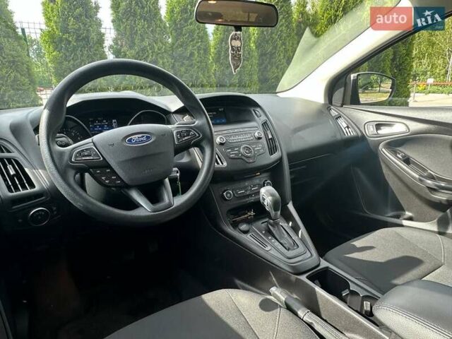 Сірий Форд Фокус, об'ємом двигуна 2.01 л та пробігом 149 тис. км за 9900 $, фото 20 на Automoto.ua