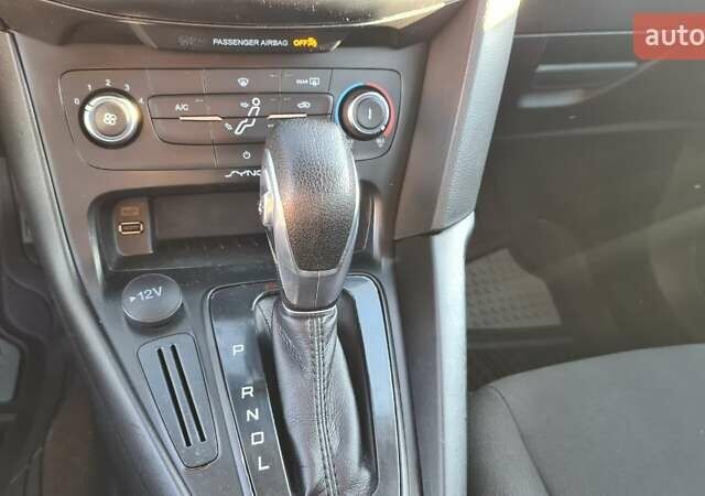 Форд Фокус 2018 у Хмельницькому на Automoto.ua Сірий Форд Фокус, об'ємом двигуна 2 л та пробігом 112 тис. км за 9400 $, фото 3 на Automoto.ua